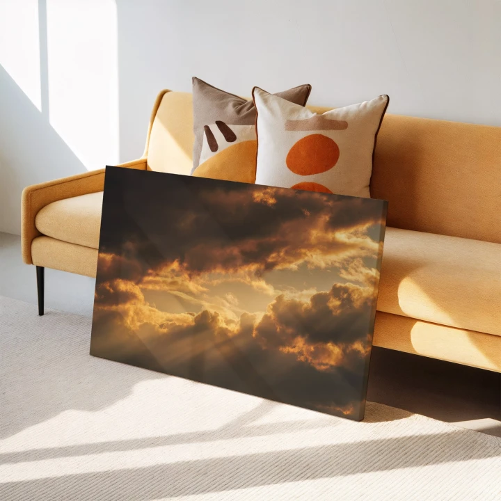 Obraz na płótnie canvas Złote chmury realistyczny
