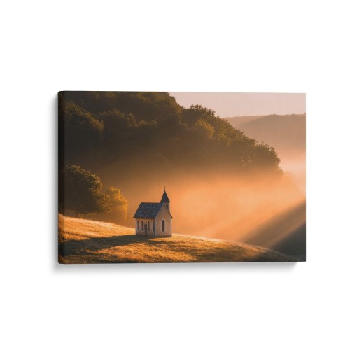 Obraz na płótnie canvas Kapliczka na wzgórzu realistyczny