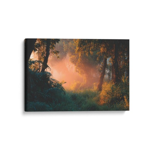 Obraz na płótnie canvas Leśna polana realistyczny