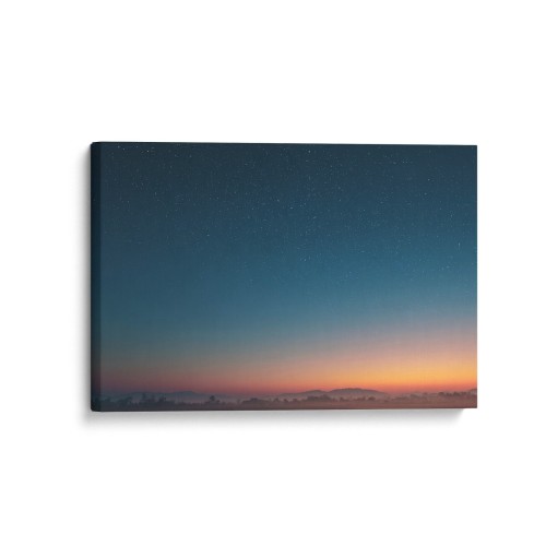 Obraz na płótnie canvas Gwiaździste niebo realistyczny