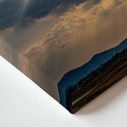 Obraz na płótnie canvas Promienie słońca realistyczny