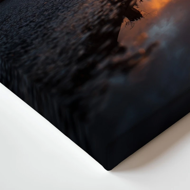 Obraz na płótnie canvas Zachód w kałuży realistyczny