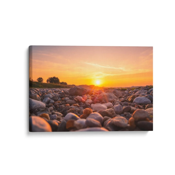 Obraz na płótnie canvas Zachód nad plażą realistyczny