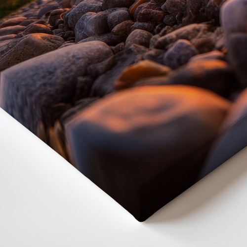 Obraz na płótnie canvas Zachód nad plażą realistyczny